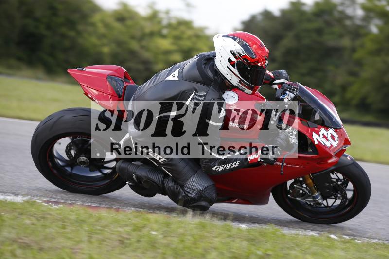 /Archiv-2024/29 12.06.2024 MOTO.CH Track Day ADR/Gruppe rot/100